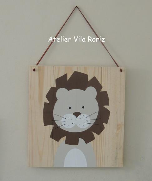 Placa Pinus Pintada à Mão Safári 30 x 30 cm (Vários Modelos)