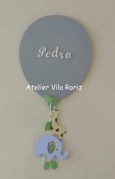 Porta Maternidade Balão Cinza Safári