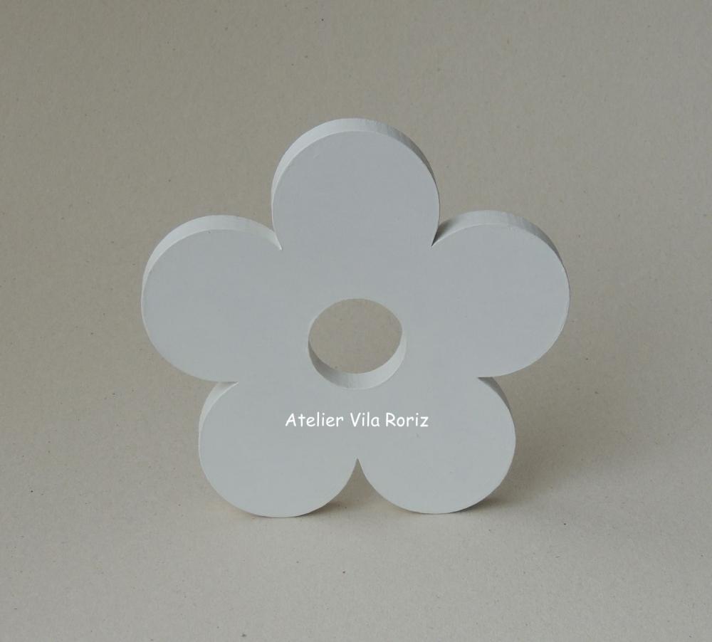 Adorno Madeira Flor Miolo Vazado Branca