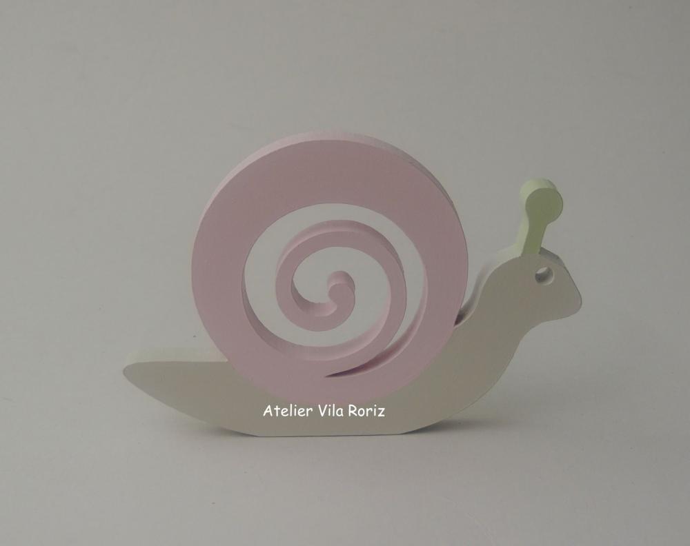 Adorno Madeira Caracol Rosa e Verde