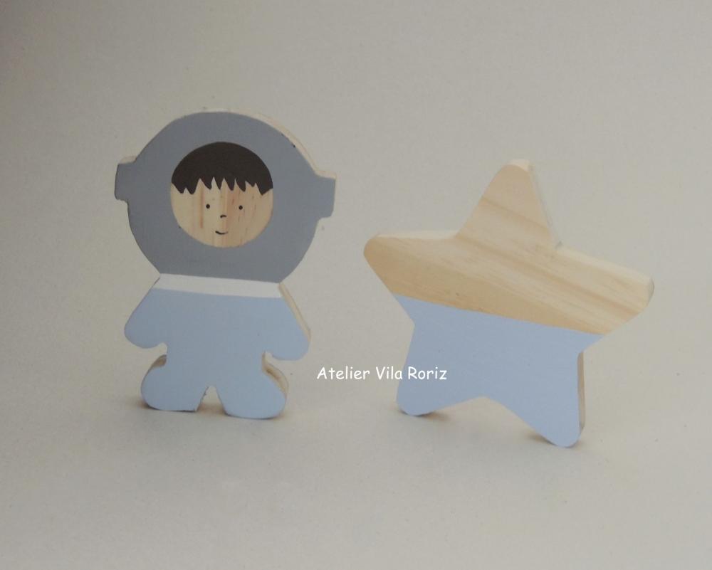 Dupla de Adornos: Astronauta e Estrela Pinus