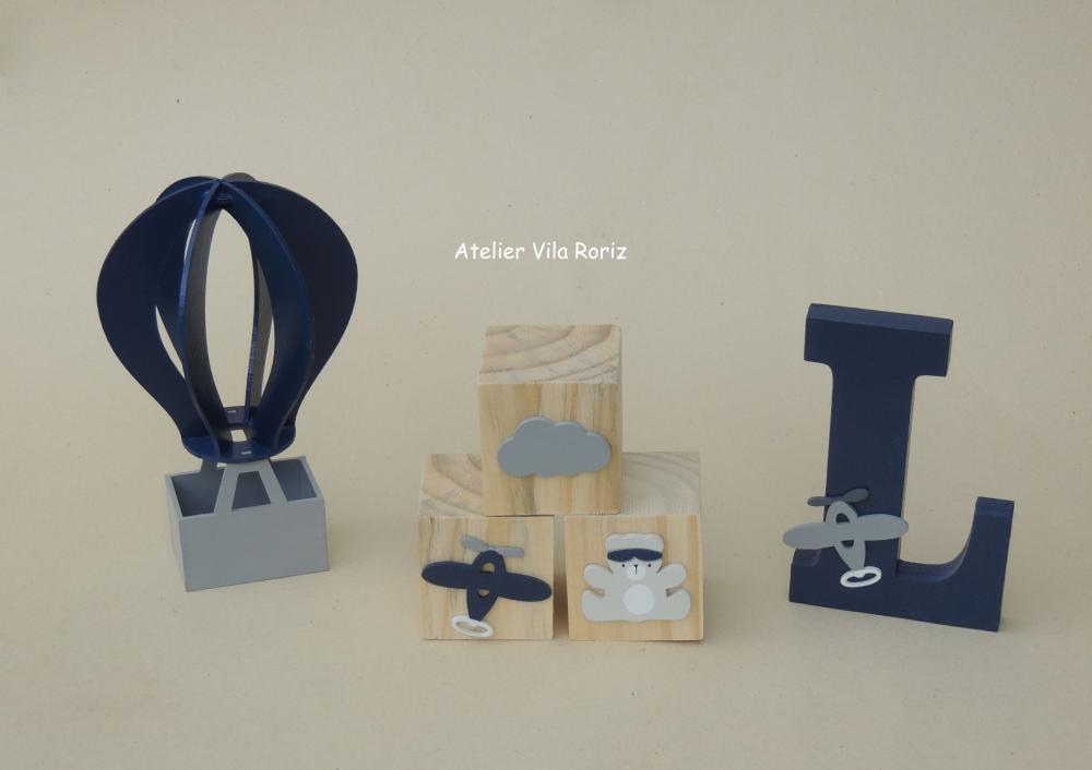 Kit Adornos: Balão 3d, Avião 3d e Trio Cubos
