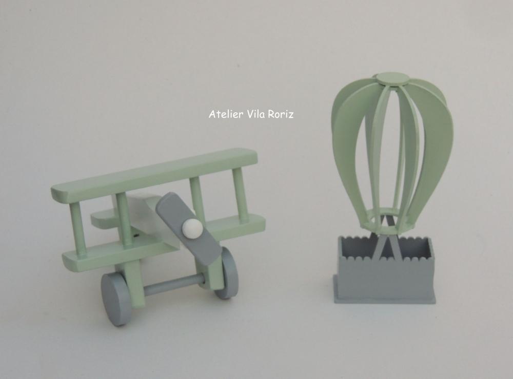 Kit Adornos: Avião 3d e Balão Verde, Cinza e Branco