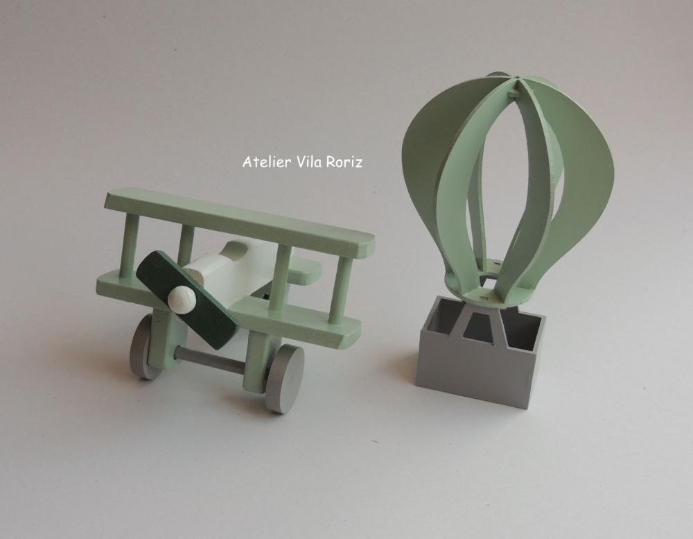 Kit Adornos: Avião 3d e Balão Tons de Verde