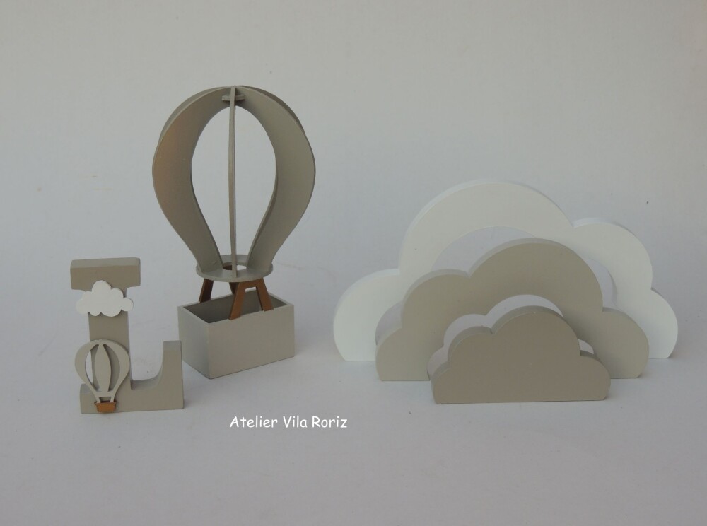 Kit Adornos: Balão 3d G, Letra Inicial e Nuvem Arcos Bege