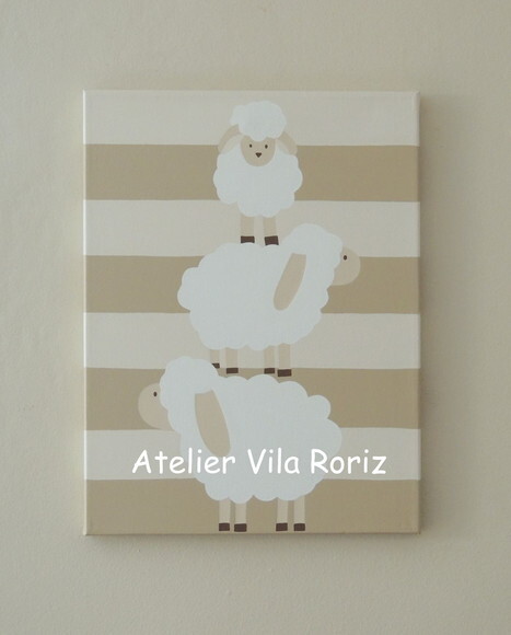 Quadro Tela Pintada à Mão Ovelha em Pé Bege