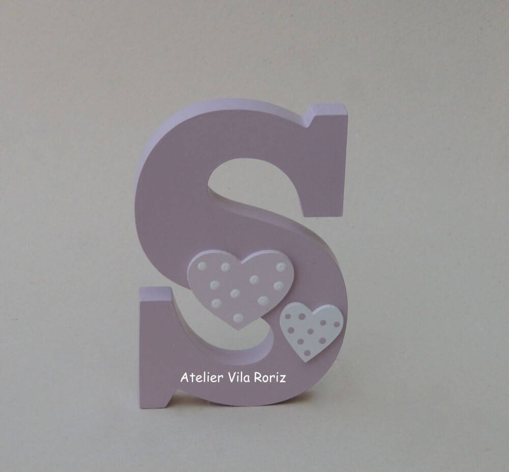 Adorno Letra Madeira 15 cm Corações