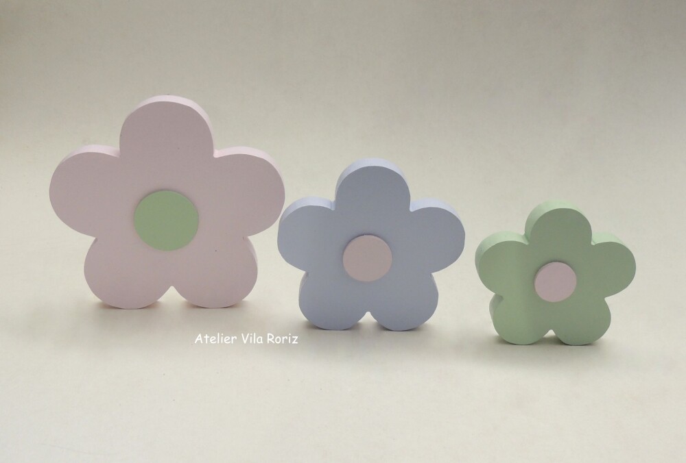 Adorno Madeira Trio Flores