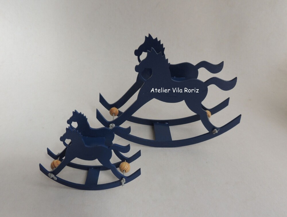 Adorno Madeira Cavalo de Balanço 3d