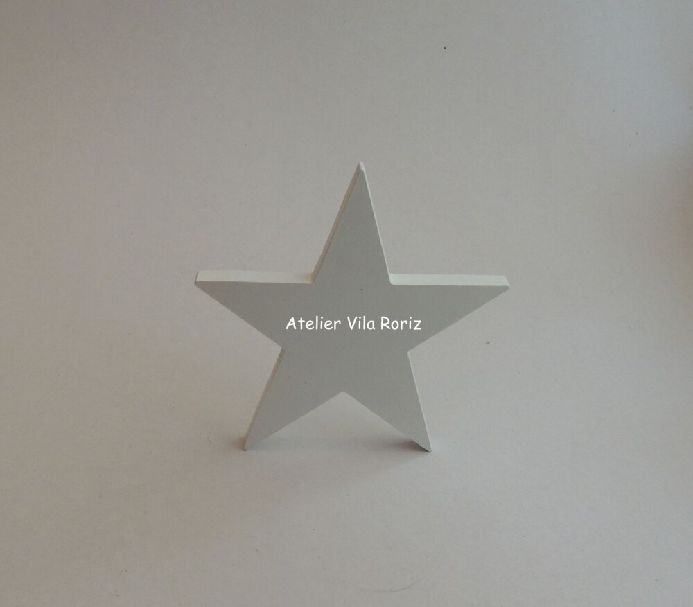 Adorno Madeira Estrela Branca