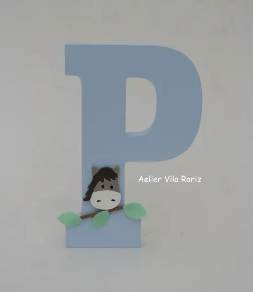 Letra Inicial Madeira 15 cm Fazendinha