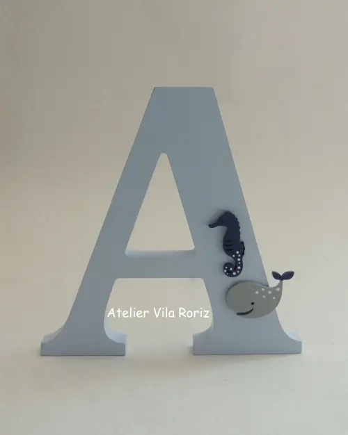 Letra inicial Madeira 15 cm Animais Marinhos Azul