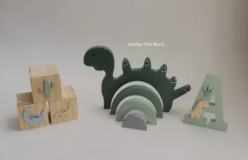 Kit Dino Arcos, Letra 15cm e Trio Cubos Dinossauros