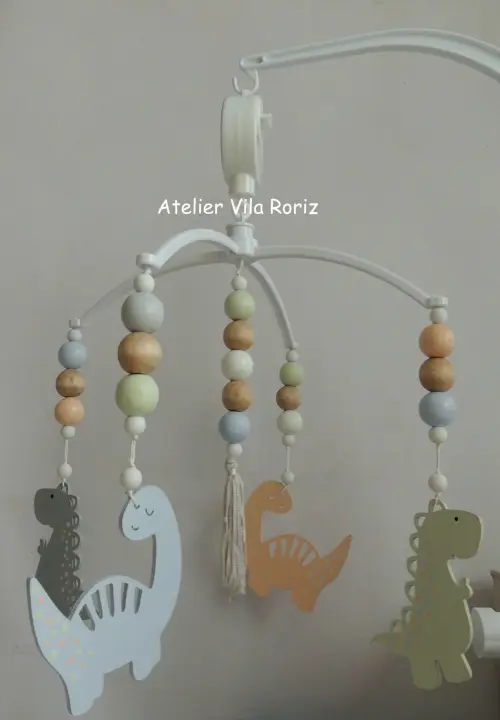 Móbile Giratório e Musical Dinossauros Modelo A
