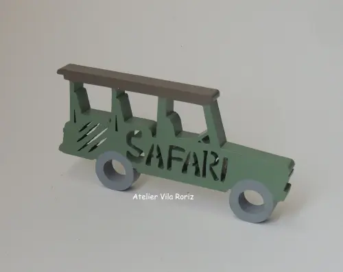Adorno Madeira Jeep Safári