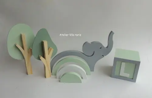 Kit Elefante Arcos, Árvores Pinus e Cubo Letra