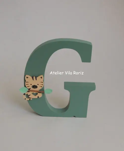 Letra Inicial Madeira 15 cm Verde Safári