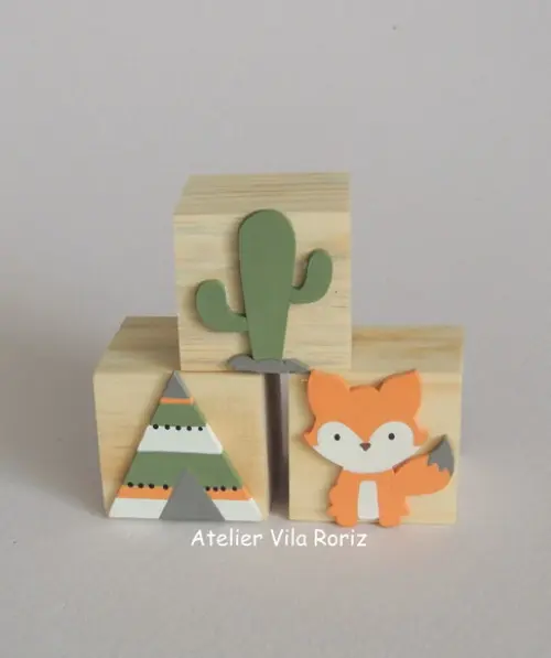 Adorno Trio Cubos Pinus Safári 5x5cm Modelos