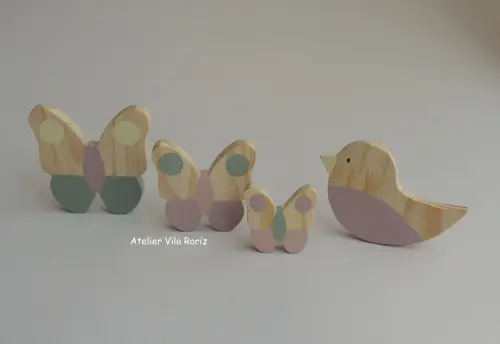 Kit Adornos 3 Borboletas e Passarinho Pinus