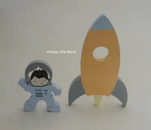 Kit adorno: Foguete e Astronauta Madeira