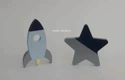 Kit Adornos: Letra, Estrela e Foguete Madeira