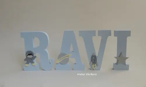 Nome em Madeira Espaço 4 Letras
