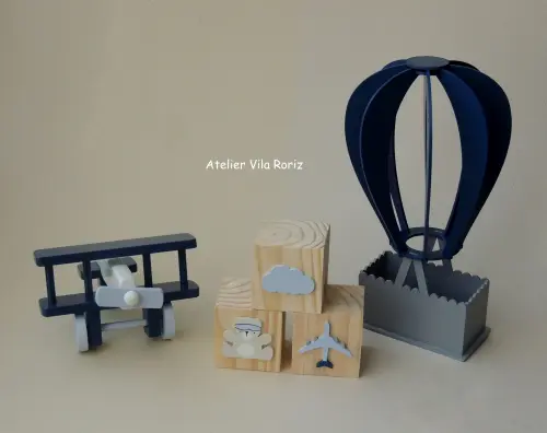 Kit Adornos: Balão e Avião 3d e Trio Cubos A