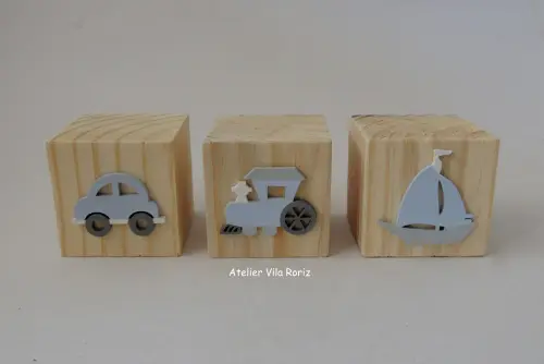 Adorno Trio Cubos Pinus Transportes