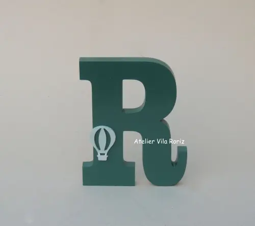 Adorno Letra Madeira 15 cm Balão