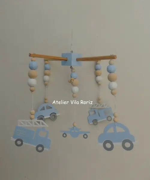Móbile Madeira Transportes Azul e Branco