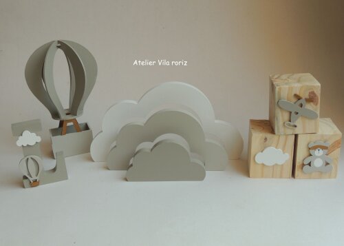 Kit Adornos: Balão 3d G, Letra, Trio Cubos e Nuvem Arcos Bege