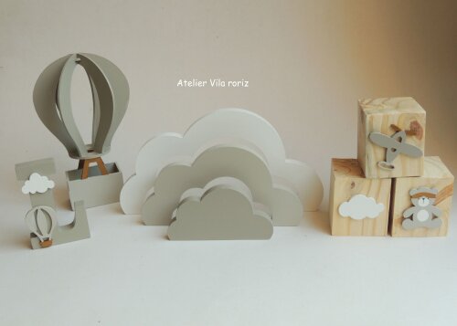Kit Adornos: Balão 3d G, Letra, Trio Cubos e Nuvem Arcos Bege