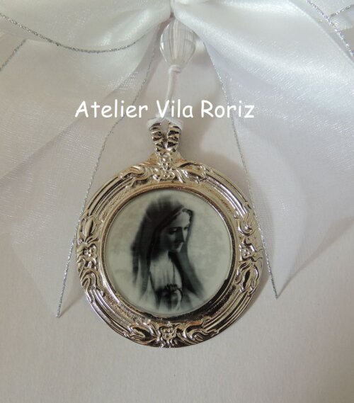 Medalhão de Berço Redondo Nossa Senhora