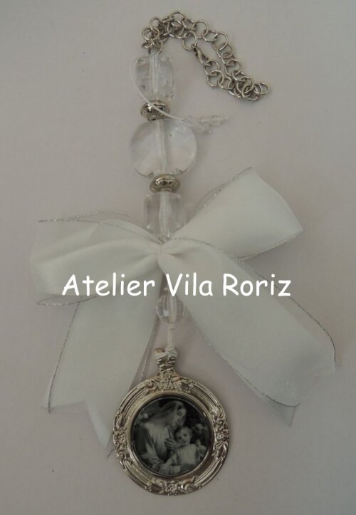 Medalhão de Berço Redondo Nossa Senhora e Menino Jesus