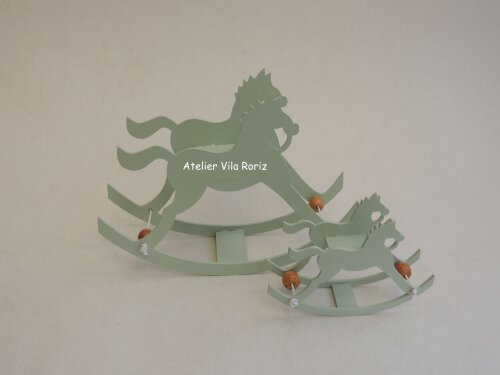 Adorno Madeira Cavalo de Balanço 3d