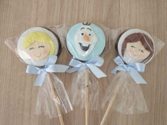 50 Unidades Pirulito de Chocolate Frozen