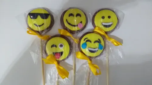Pirulito de Chocolate Emoji