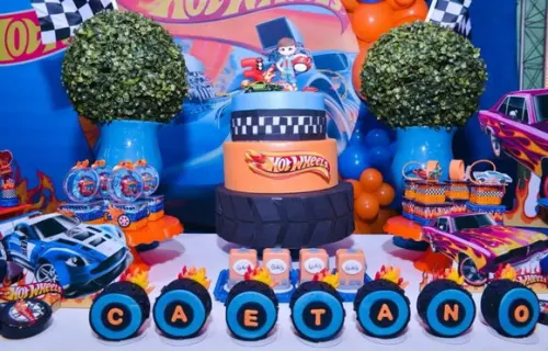Pão de Mel Roda Hot Wheels