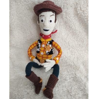 Boneco Woody amigurumi