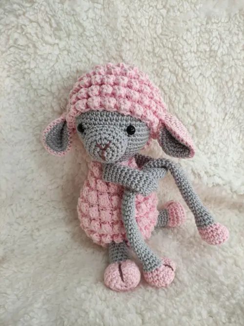 Kit Ovelha Abraça Cortina Amigurumi