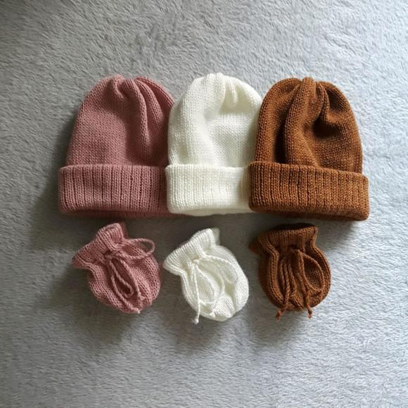 Combo com Tres Kits de Toucas e Luvas para Bebê Rn