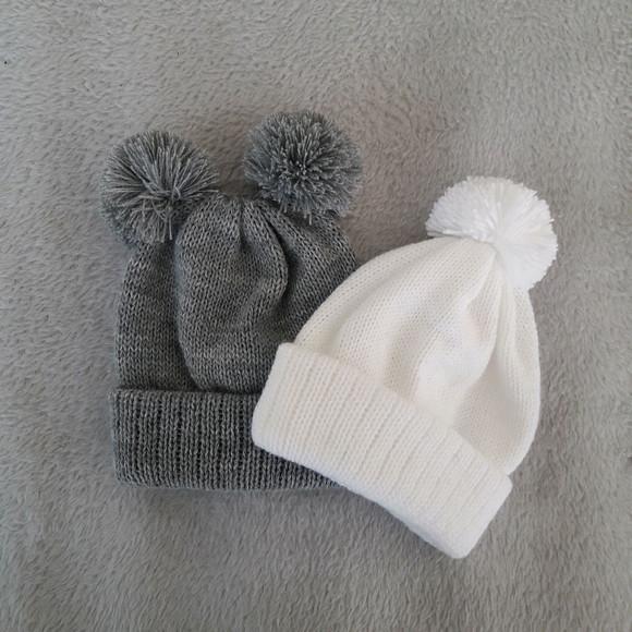 Combo Touca Gorro Pompom Infantil Cinza e Branca