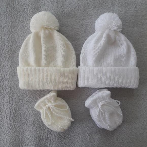Combo Toucas com Pompom e Luvas para Bebê