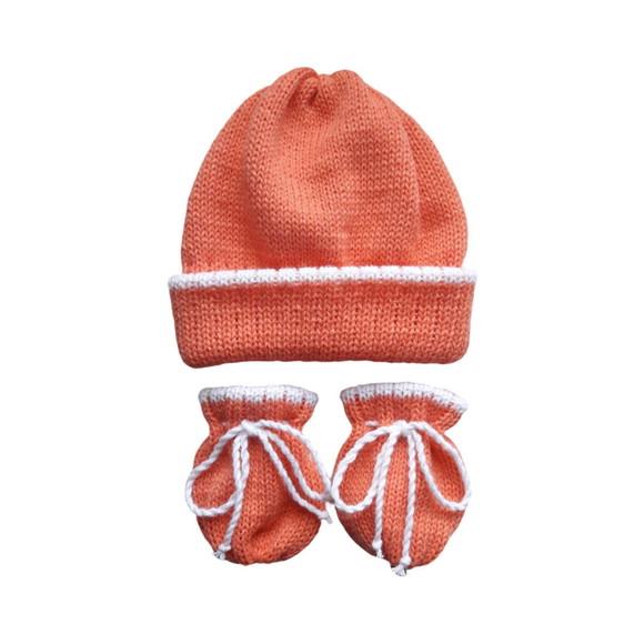 Gorro Touca Luvas Bebê Maternidade Coral e Branca
