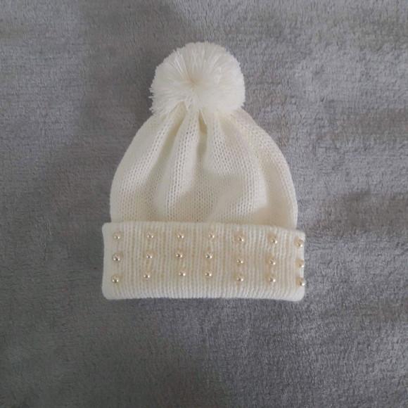 Touca Bebê Pompom E Pérolas Off White