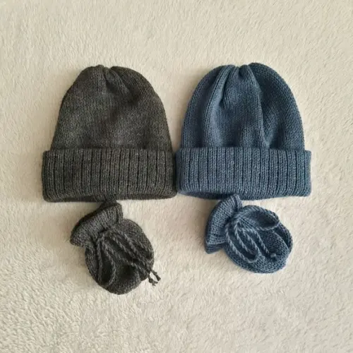 Combo Dois Kits Touca e Luvas em Tricô e Crochê Bebê