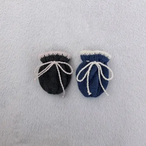 Combo Luvas Bebê Chumbo e Azul Tirreno