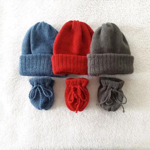 Combo Touca Gorro e Luvas Bebê Maternidade