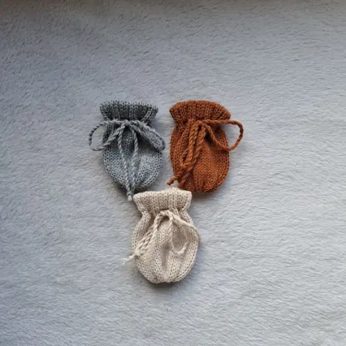 Luvas Bebê Rn em Tricot Cinza Caramelo Bege
