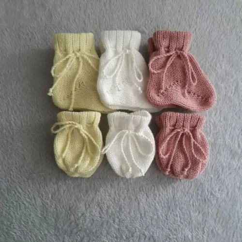 Meias e Luvas para Bebê Off White, Rosê e Amarelo Claro